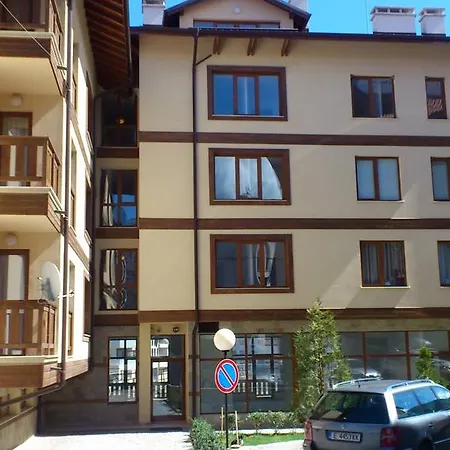 Explore In Kamenitza Апартаменти *